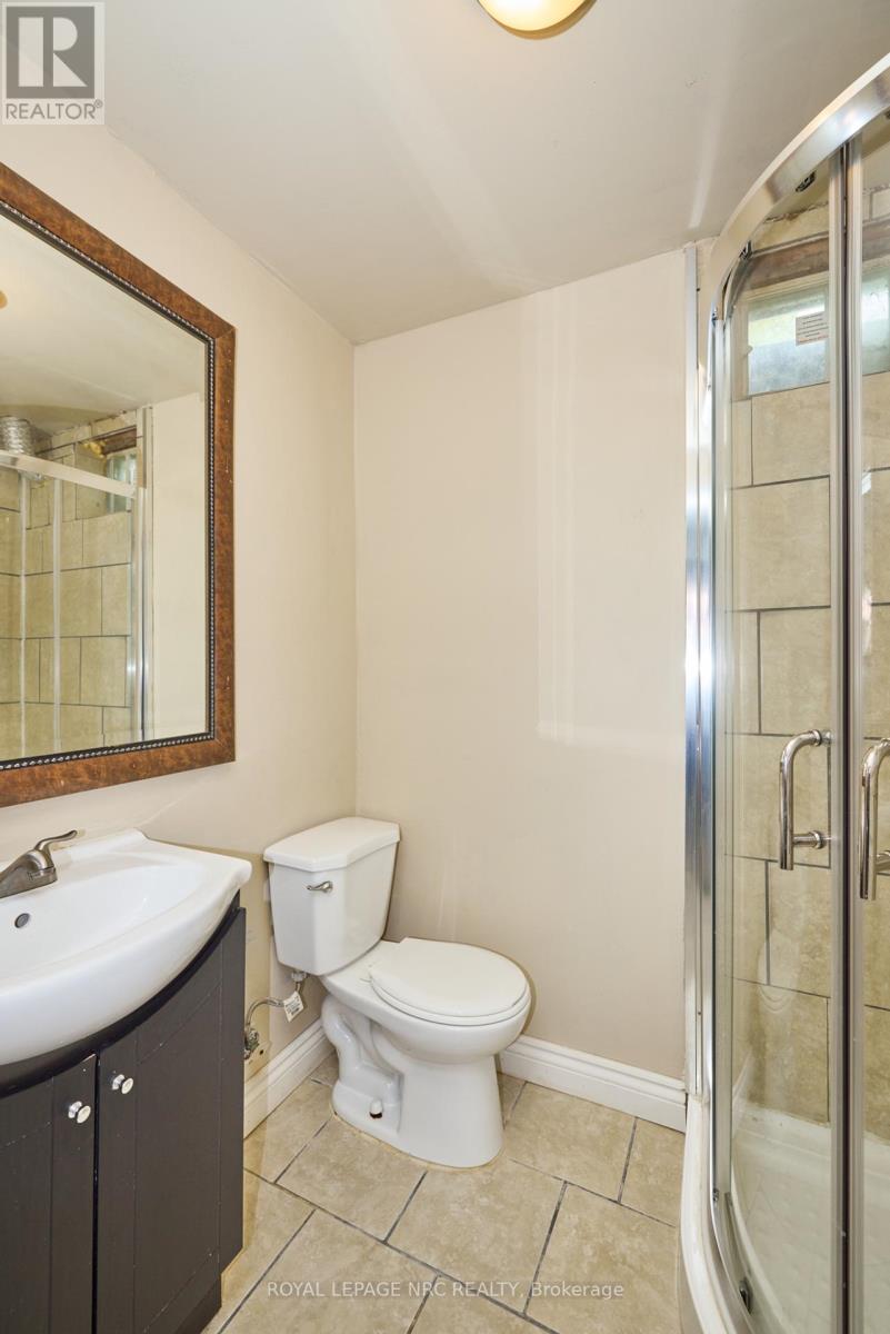 19 Rannie Court, Thorold, Ontario  L2V 4X1 - Photo 44 - X12172042