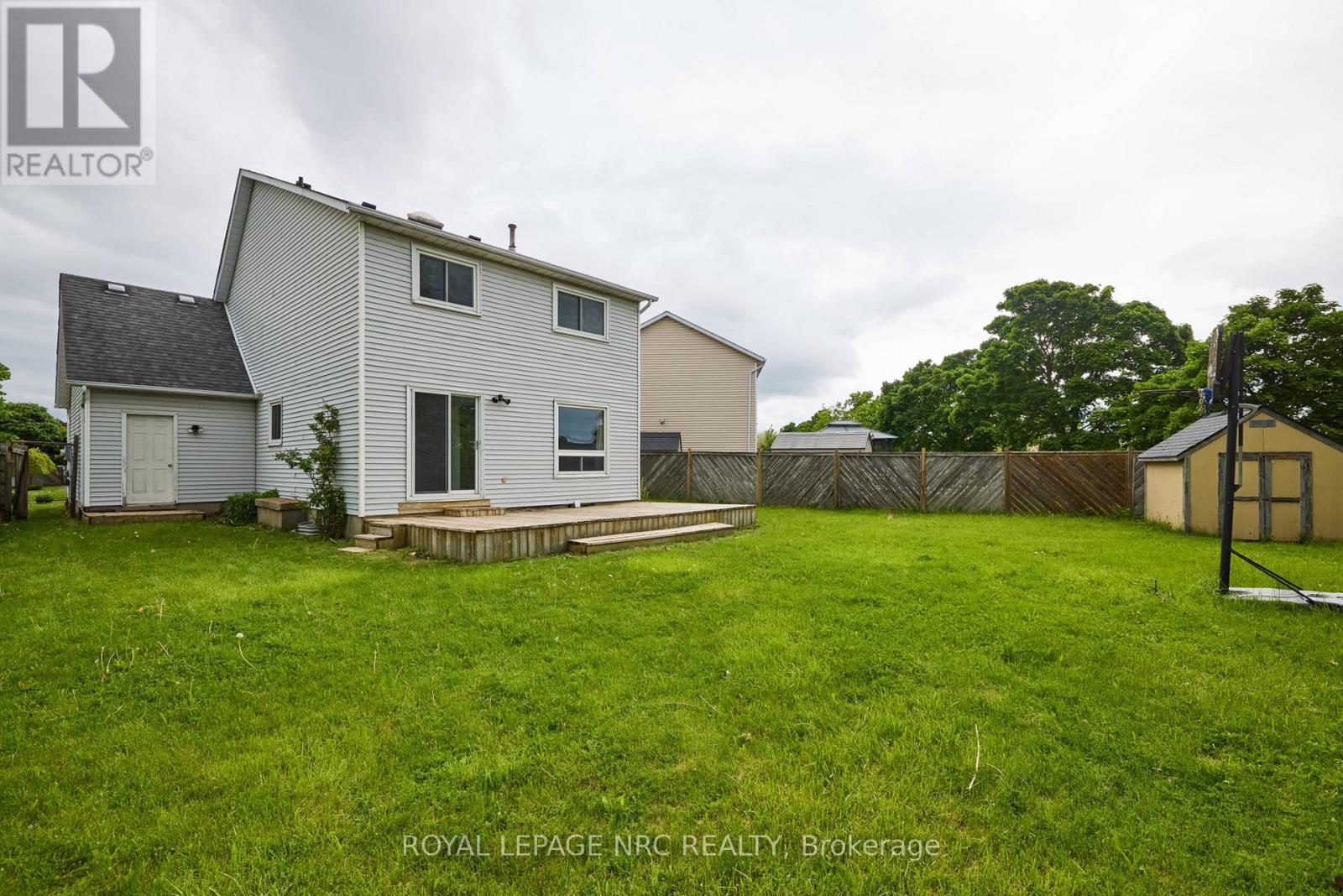 19 Rannie Court, Thorold, Ontario  L2V 4X1 - Photo 5 - X12172042