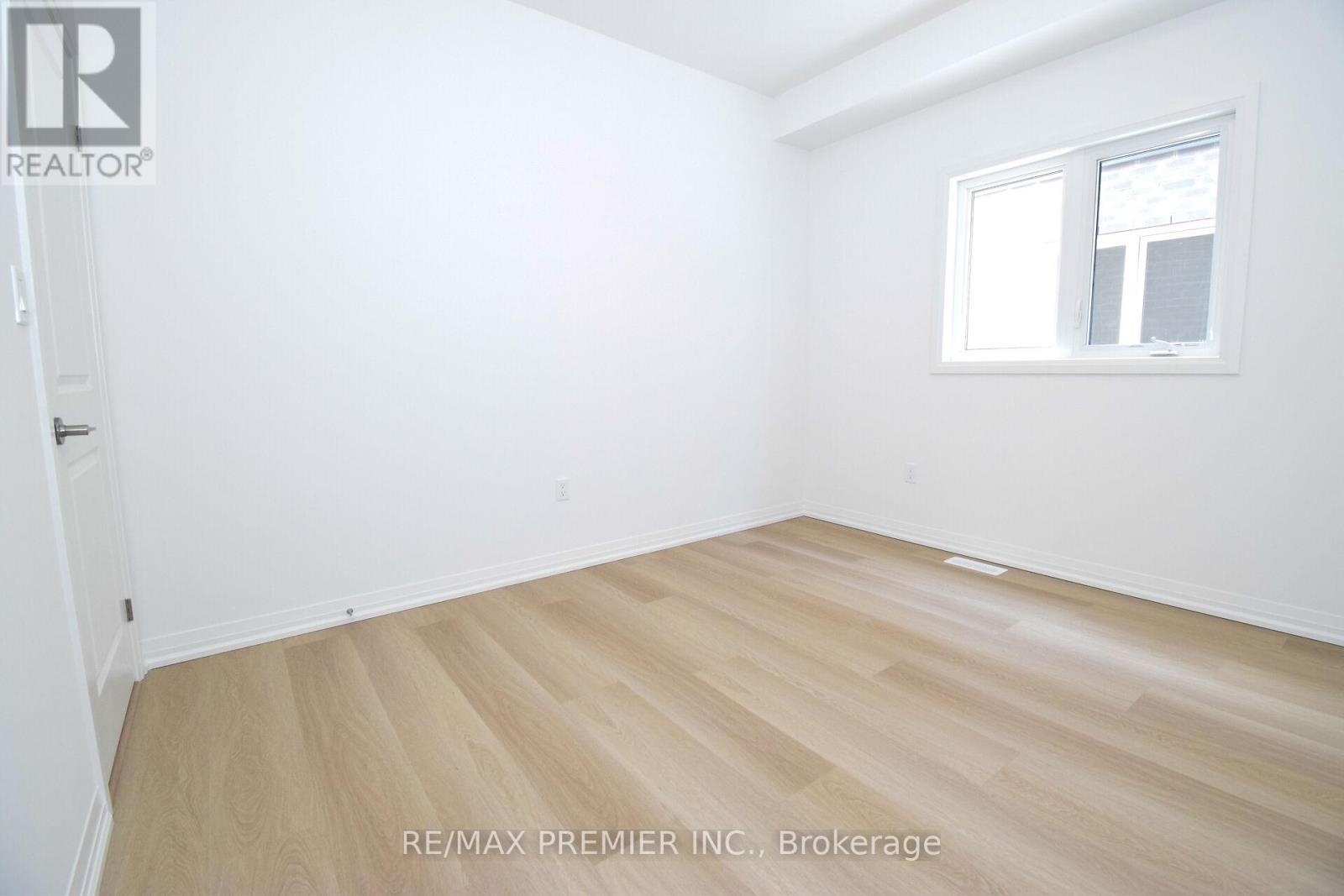 96 Acacia Road, Pelham (Fonthill), Ontario  L3B 5N5 - Photo 24 - X12092623