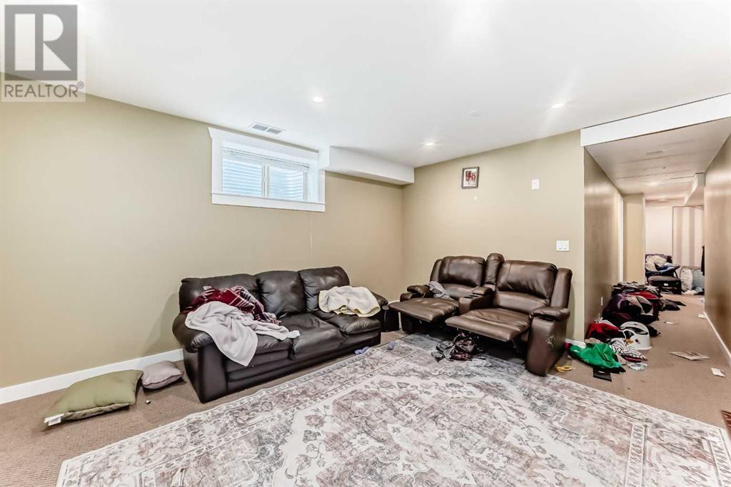 183 Baywater Rise Sw, Airdrie, Alberta  T4B 0B2 - Photo 27 - A2215225