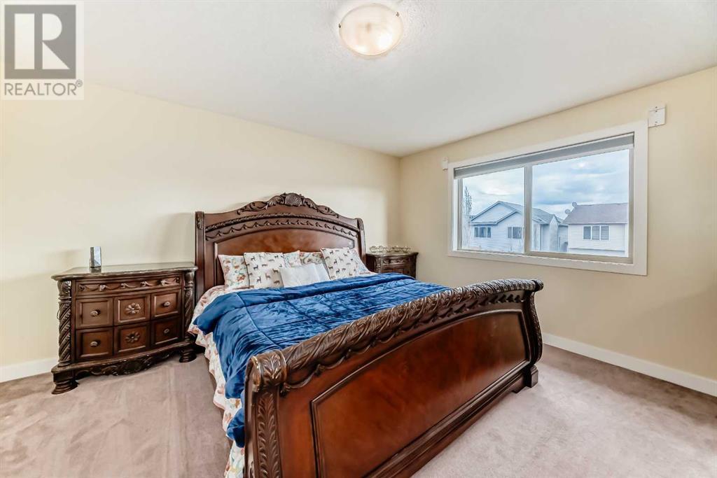 183 Baywater Rise Sw, Airdrie, Alberta  T4B 0B2 - Photo 19 - A2215225