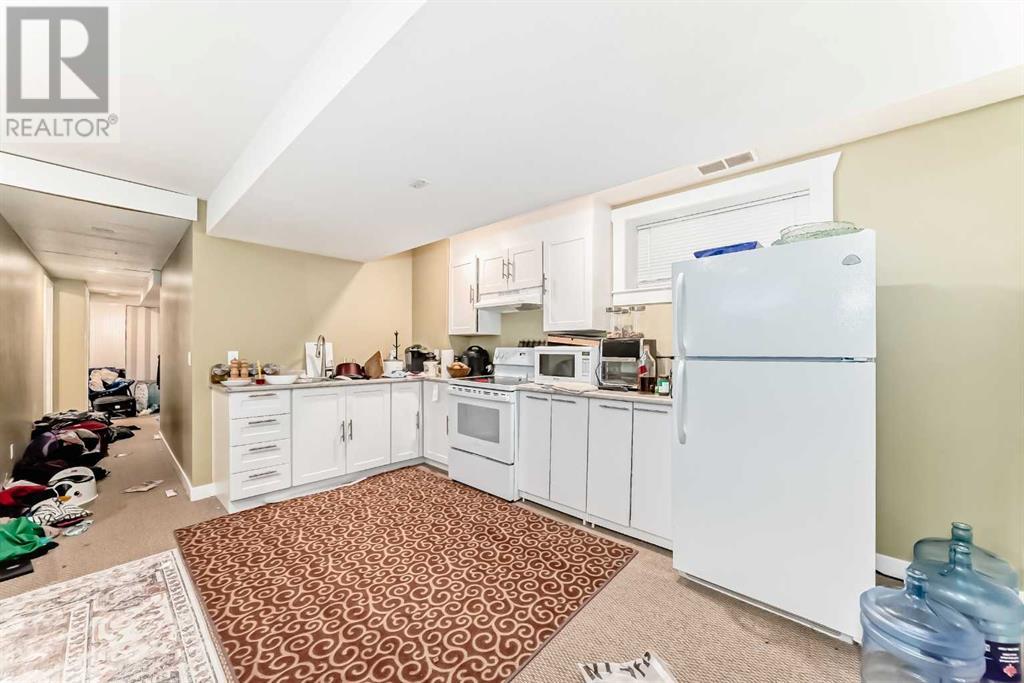 183 Baywater Rise Sw, Airdrie, Alberta  T4B 0B2 - Photo 25 - A2215225
