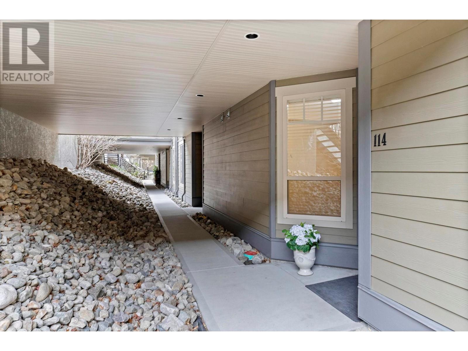 4350 Ponderosa Drive Unit# 114, Peachland, BC V0H1X5