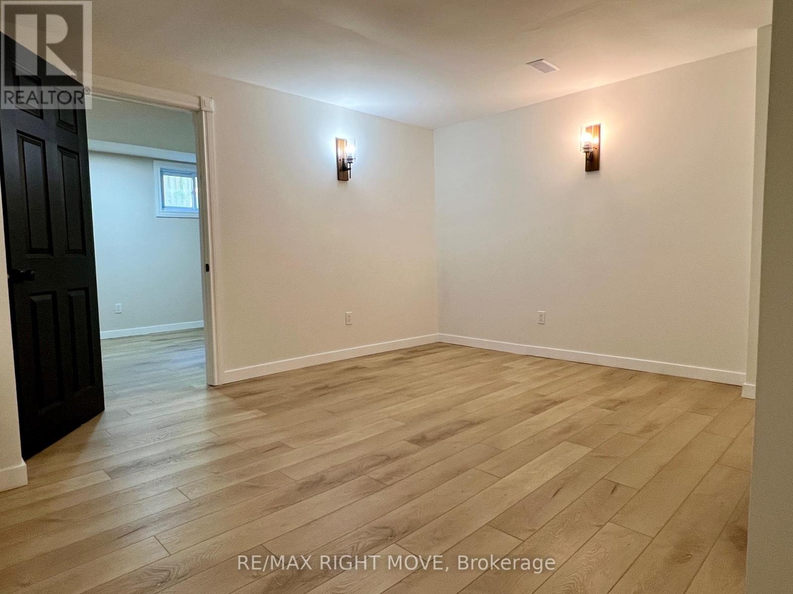 103 - 25 South Street, Orillia, Ontario  L3V 7M7 - Photo 14 - S12123408