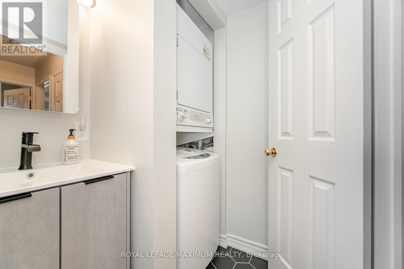 46 - 760 Lawrence Avenue W, Toronto (Yorkdale-Glen Park), Ontario  M6A 3E7 - Photo 28 - W12167061
