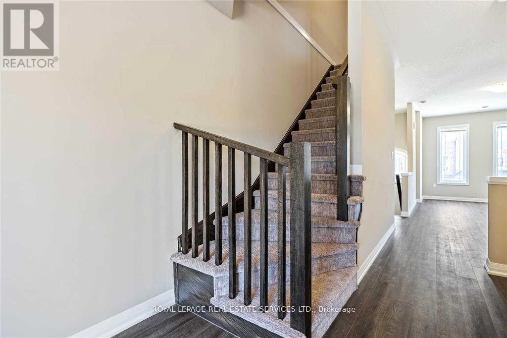 73 Aquarius Crescent, Hamilton, Ontario  L0R 1P0 - Photo 8 - X12172044