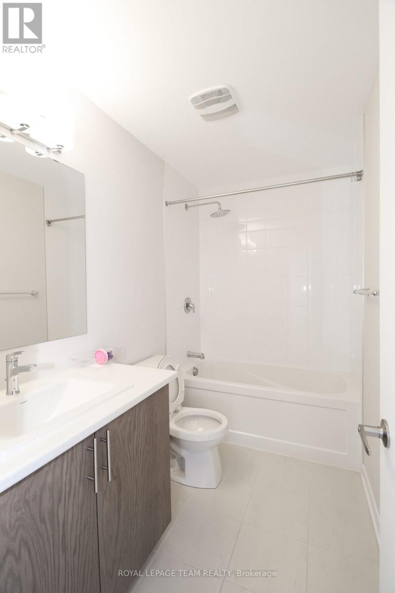 237 Speckled Alder Row, Ottawa, Ontario  K2J 7G6 - Photo 9 - X12167734