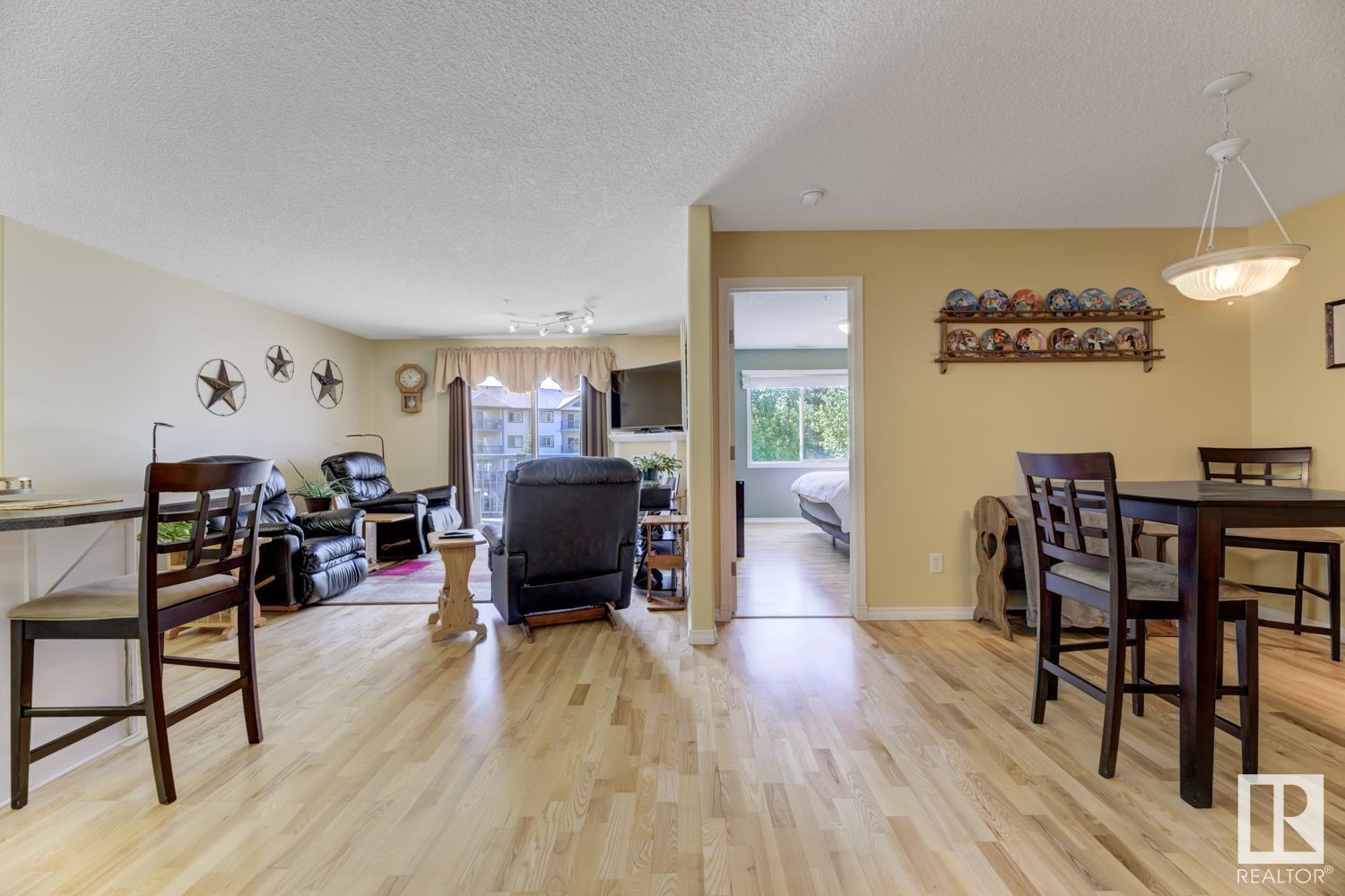 #340 16311 95 St Nw, Edmonton, Alberta  T5Z 3Y5 - Photo 4 - E4438461