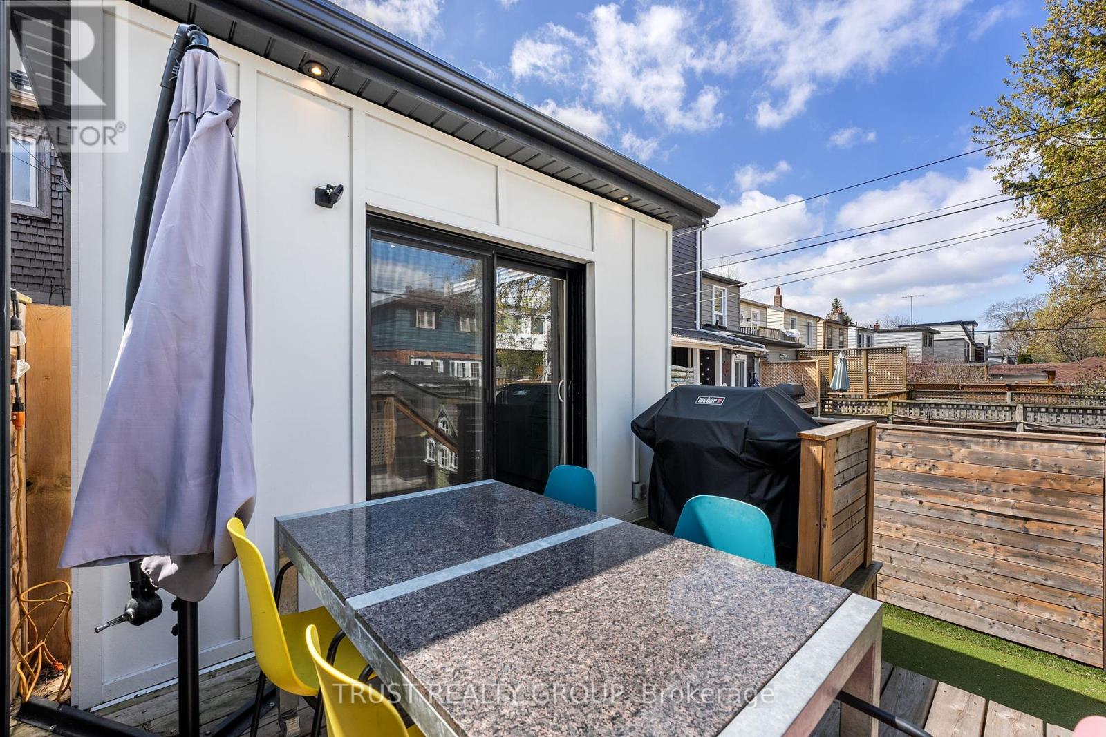 262 Queensdale Avenue, Toronto, Ontario  M4C 2B2 - Photo 31 - E12127248