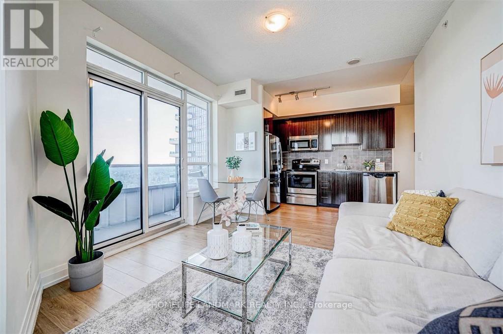 2701 - 7171 Yonge Street, Markham, Ontario  L3T 0C5 - Photo 3 - N12159810