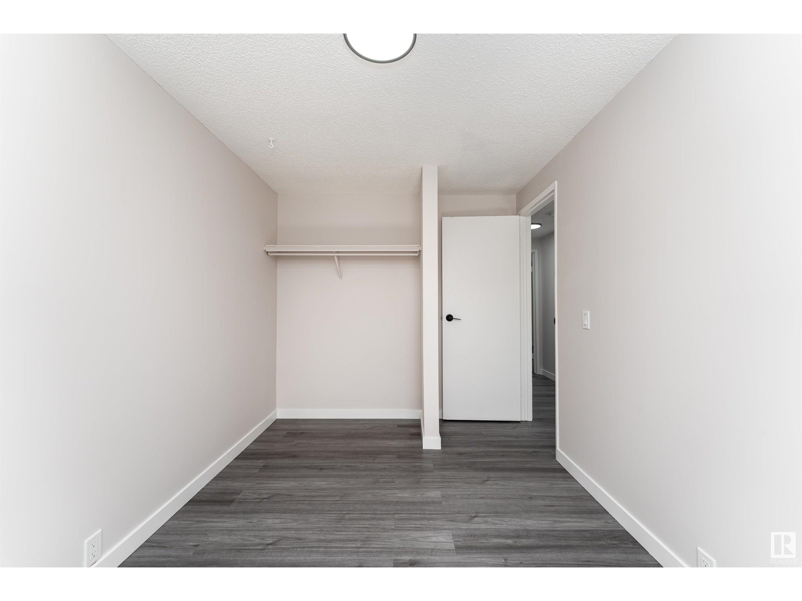 1244 Lakewood W Nw, Edmonton, Alberta  T6K 3P2 - Photo 27 - E4438462