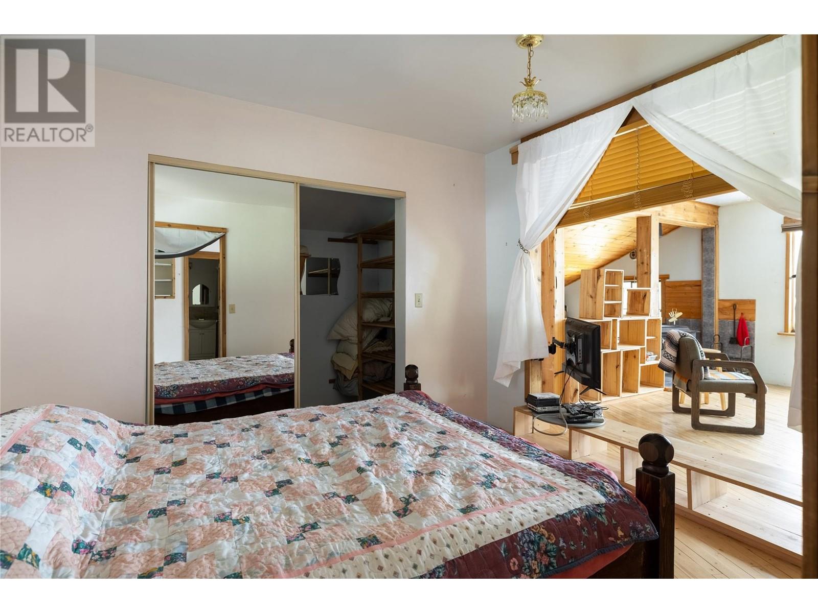 1538 Creighton Valley Road, Lumby, British Columbia  V0E 2G1 - Photo 29 - 10333967