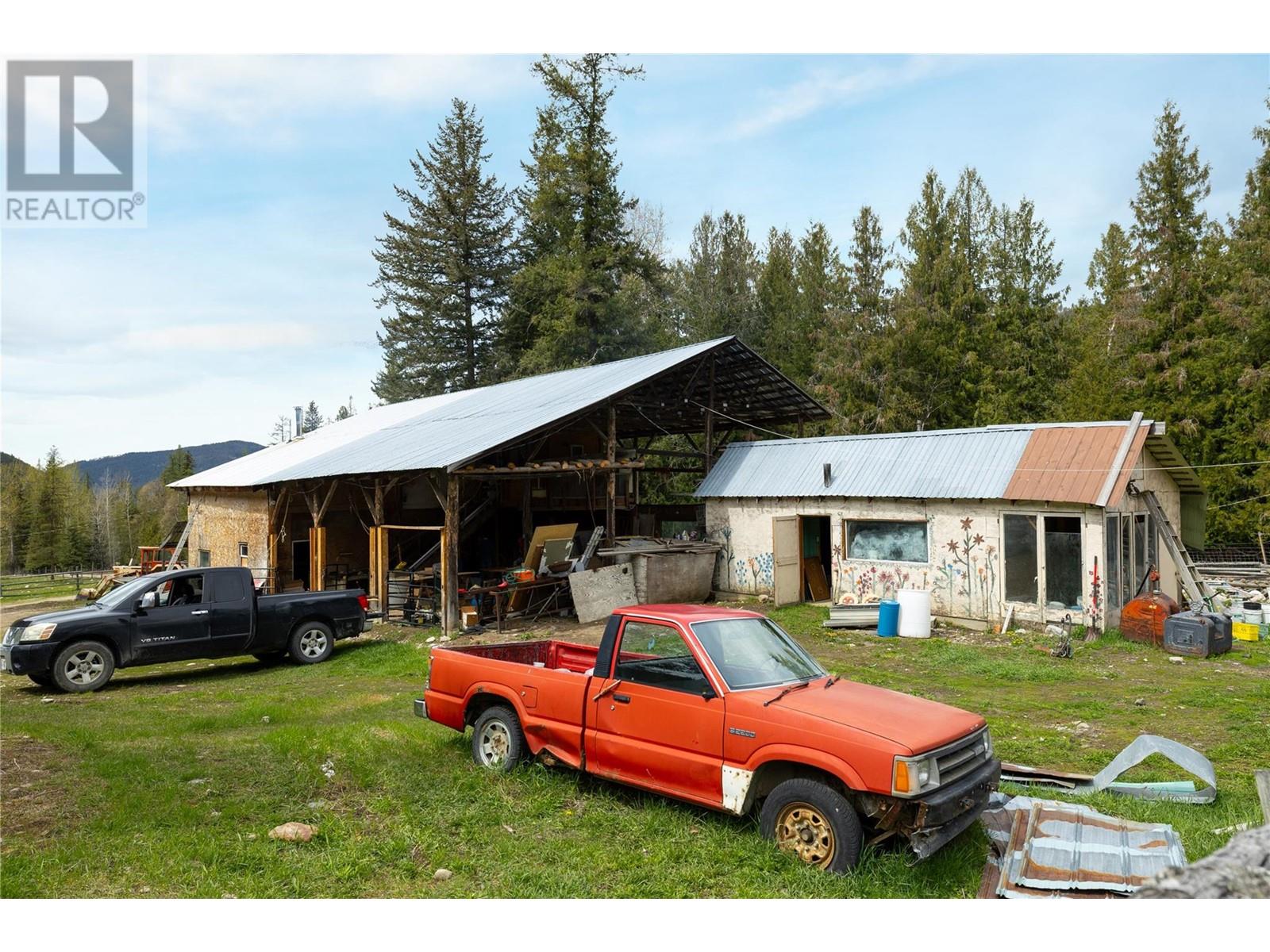 1538 Creighton Valley Road, Lumby, British Columbia  V0E 2G1 - Photo 50 - 10333967