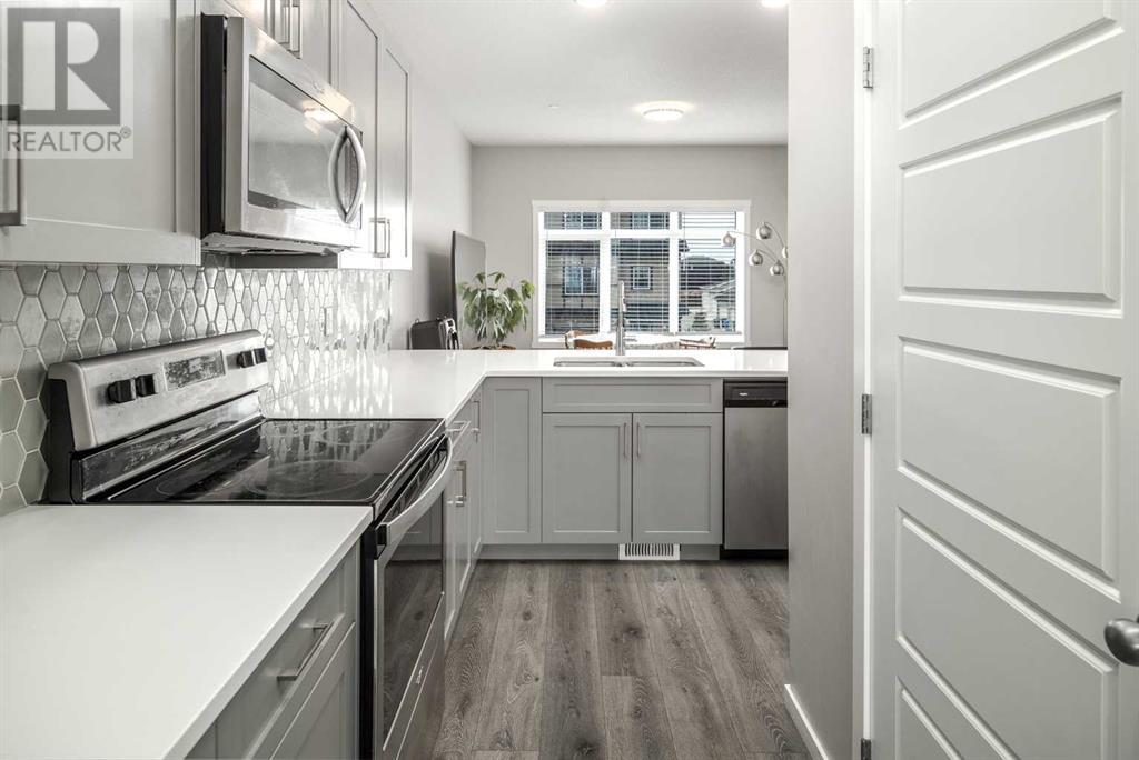 232 Lucas Manor Nw, Calgary, Alberta  T3P 1H9 - Photo 5 - A2221865