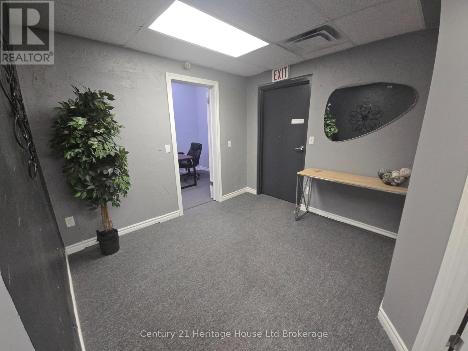 Third Floor North West - 476 Peel Street, Woodstock, Ontario  N4S 1K1 - Photo 13 - X12120232