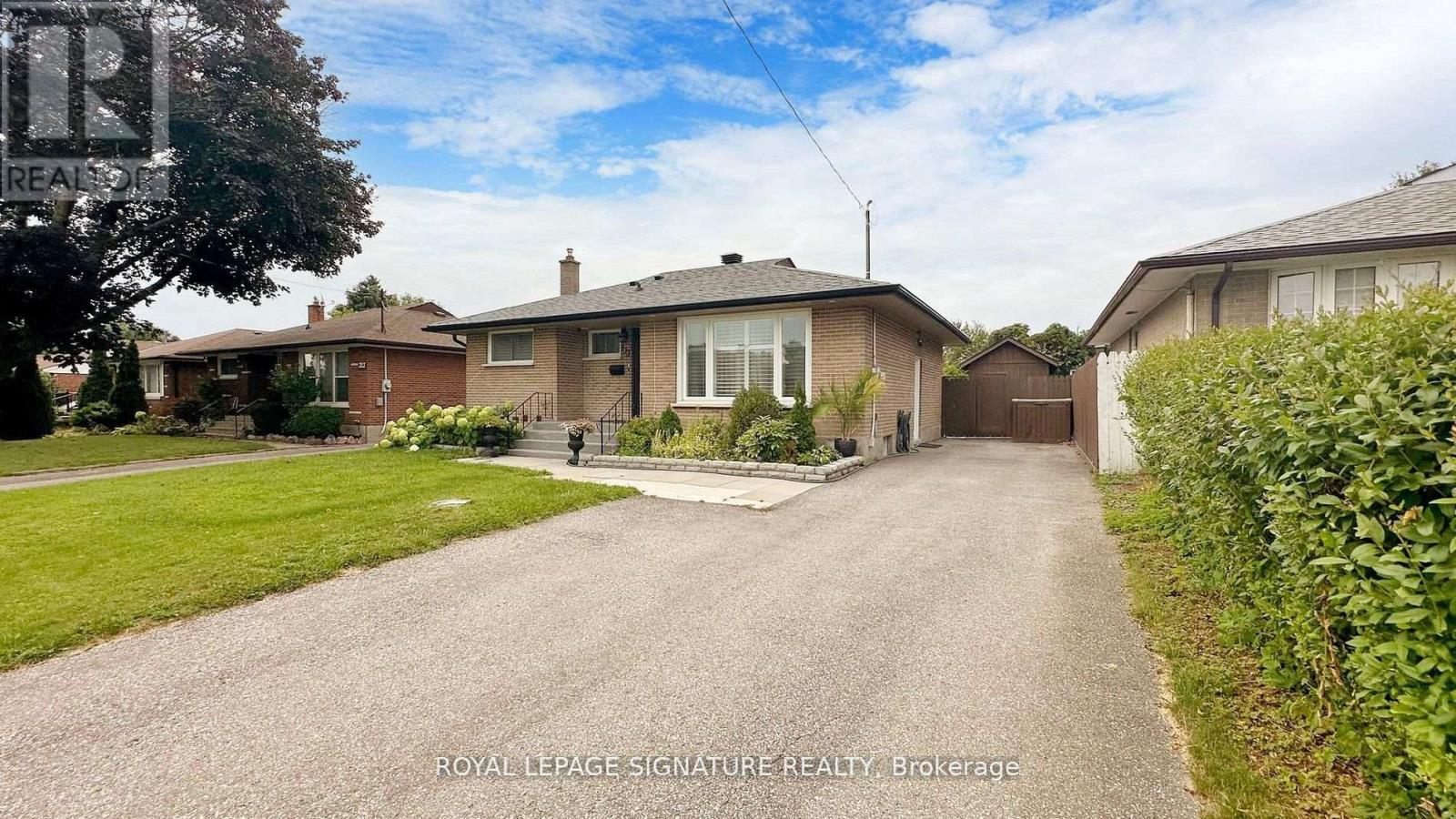 Property at 333 RIDGEWAY AVENUE image 2