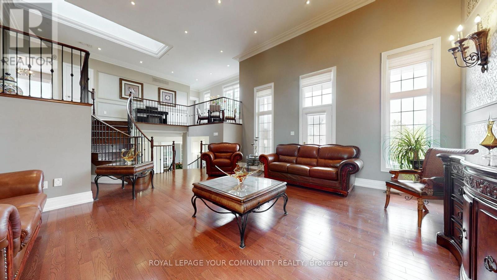 10 Gannett Drive, Richmond Hill, Ontario  L4E 0E6 - Photo 22 - N12170866