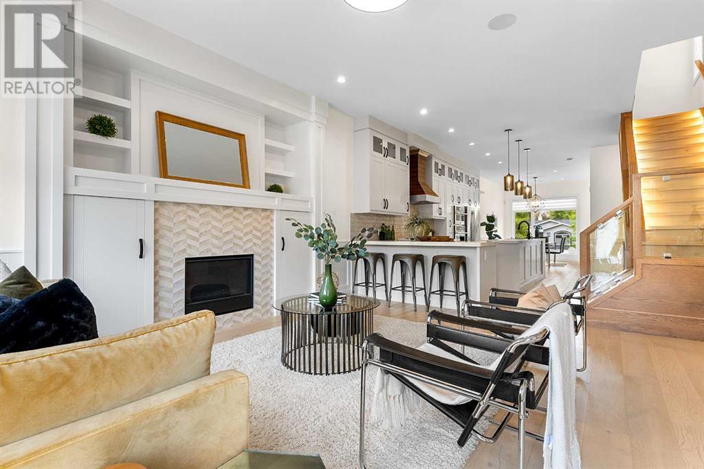 Property at 431 28 Avenue NW image 3