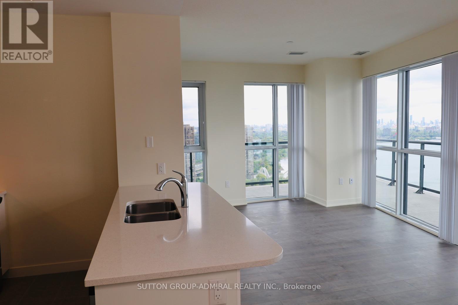 4202 - 38 Annie Craig Drive, Toronto (Mimico), Ontario  M8V 0G9 - Photo 9 - W12172064
