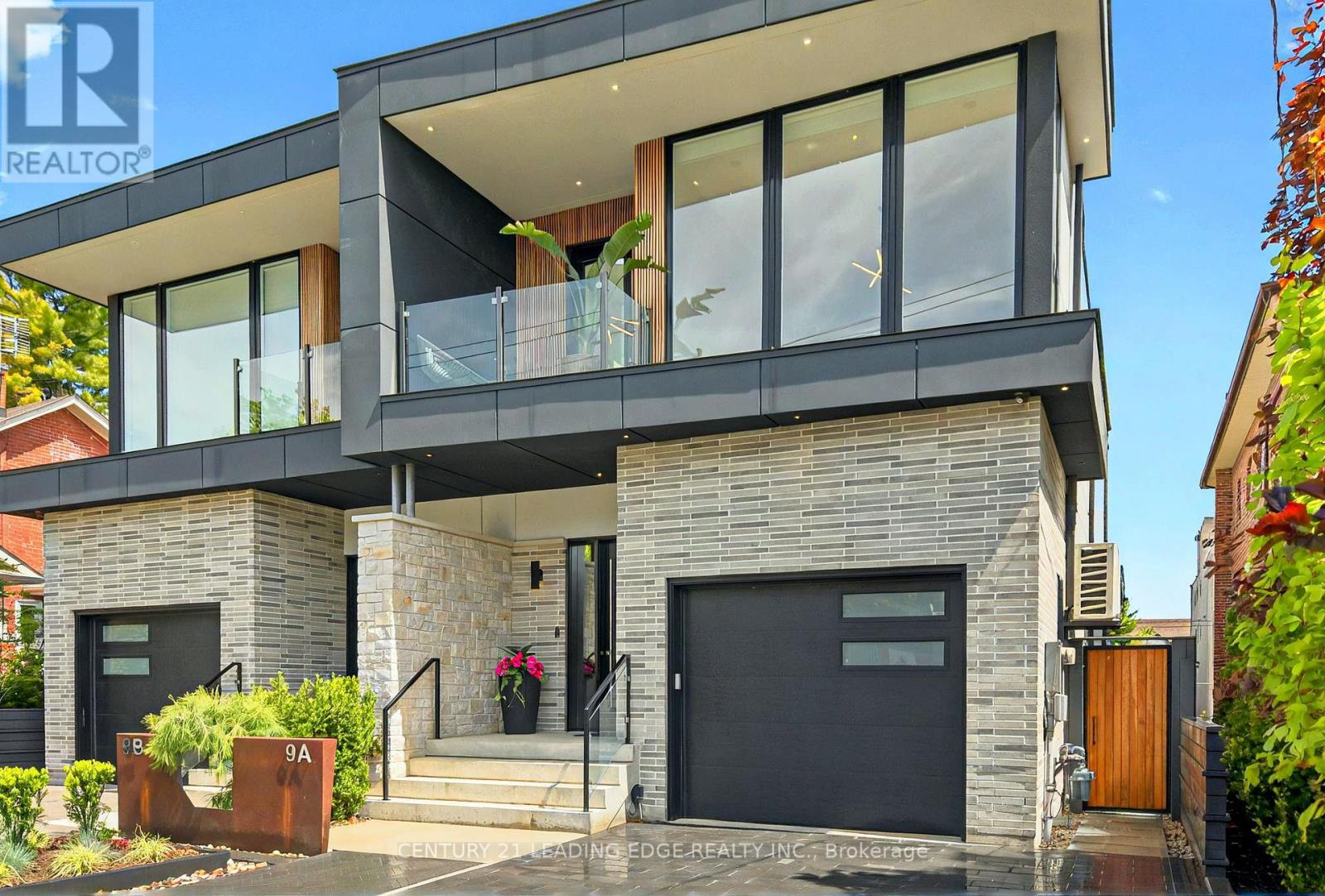 Property at 9A BRIARWOOD AVENUE image 2