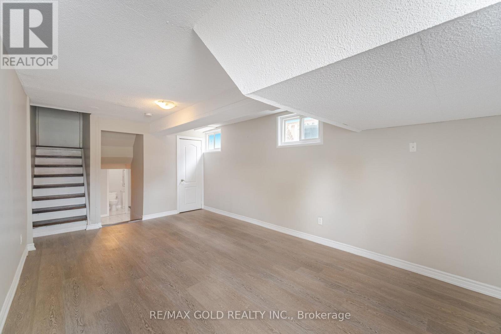 23 Merton Road, Brampton (Brampton North), Ontario  L6V 2V5 - Photo 37 - W12172081