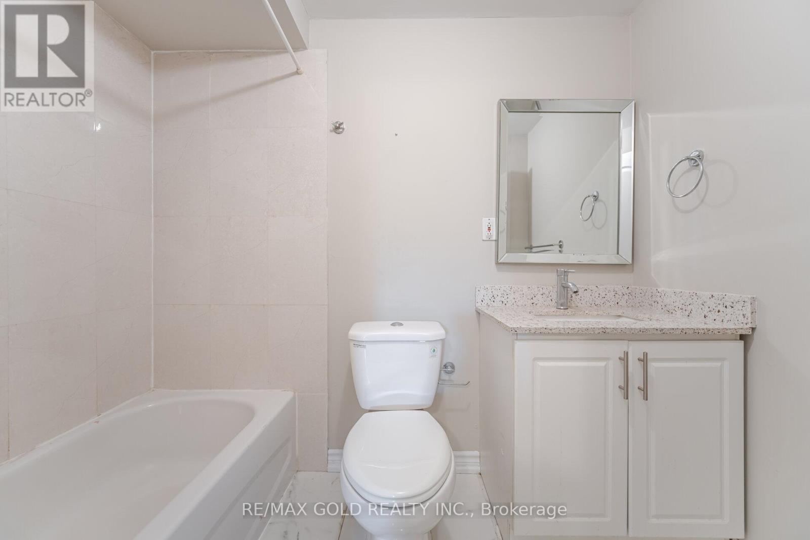 23 Merton Road, Brampton (Brampton North), Ontario  L6V 2V5 - Photo 46 - W12172081