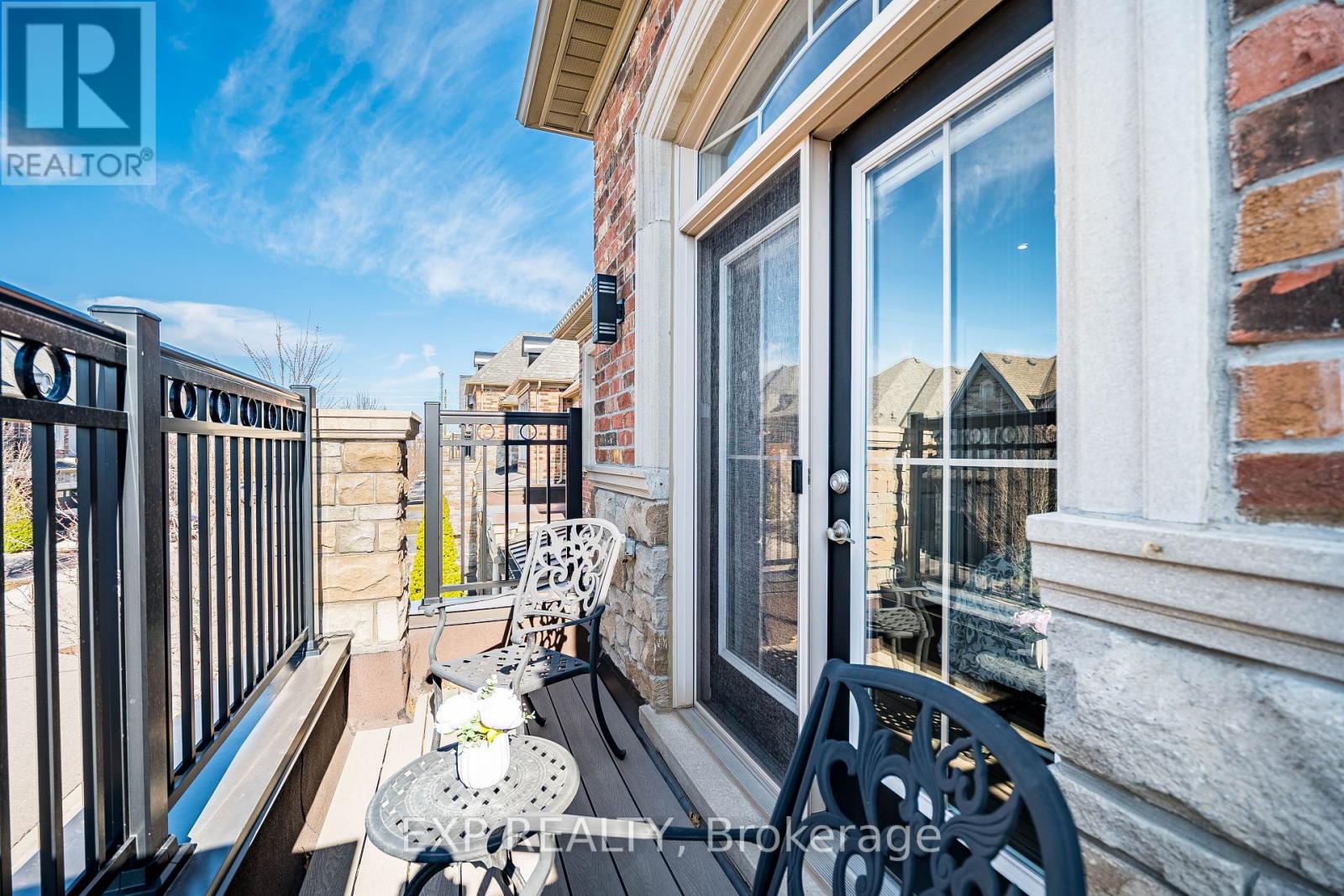 2465 Village Common Street, Oakville, Ontario  L6M 0S2 - Photo 33 - W12159698
