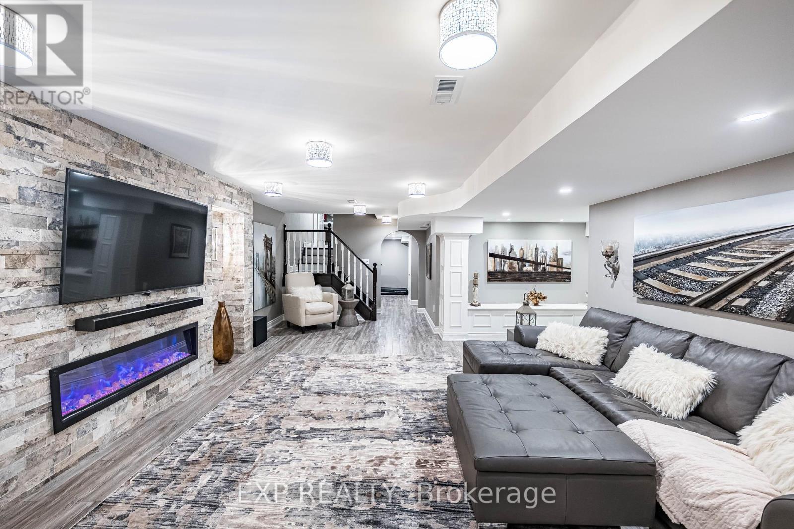 2465 Village Common Street, Oakville, Ontario  L6M 0S2 - Photo 37 - W12159698