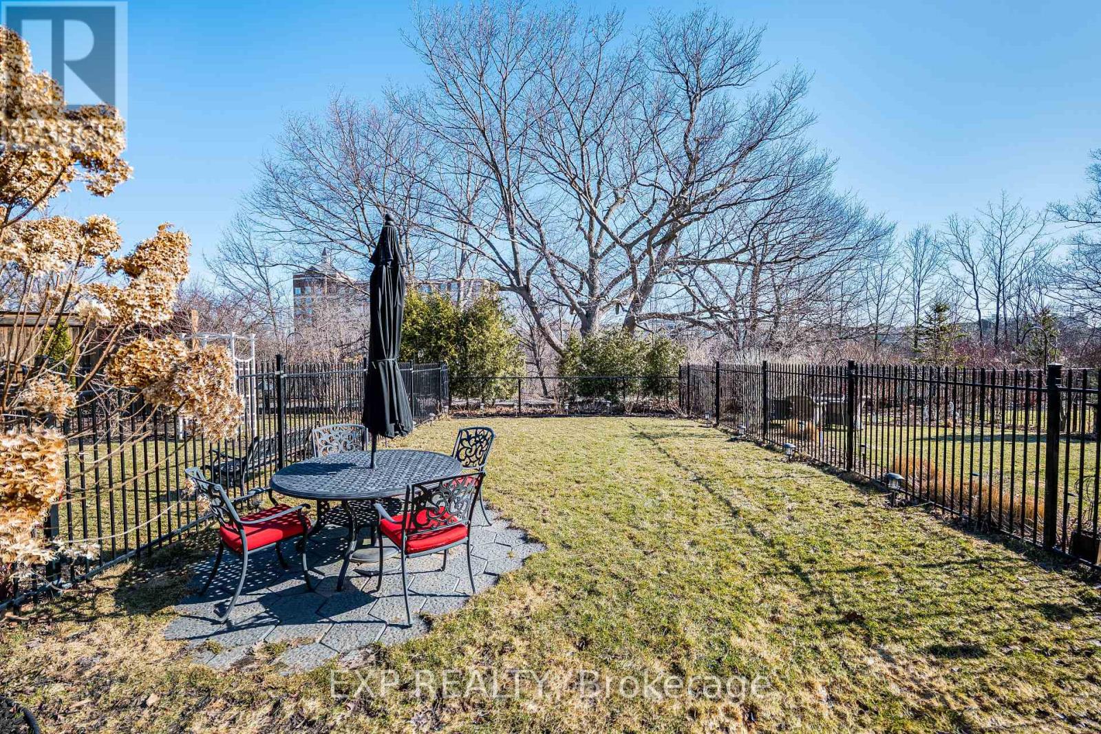 2465 Village Common Street, Oakville, Ontario  L6M 0S2 - Photo 44 - W12159698
