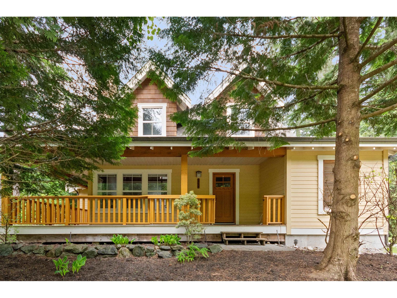1734 ROBINS ROOST|Cultus Lake South, Lindell Beach, British Columbia