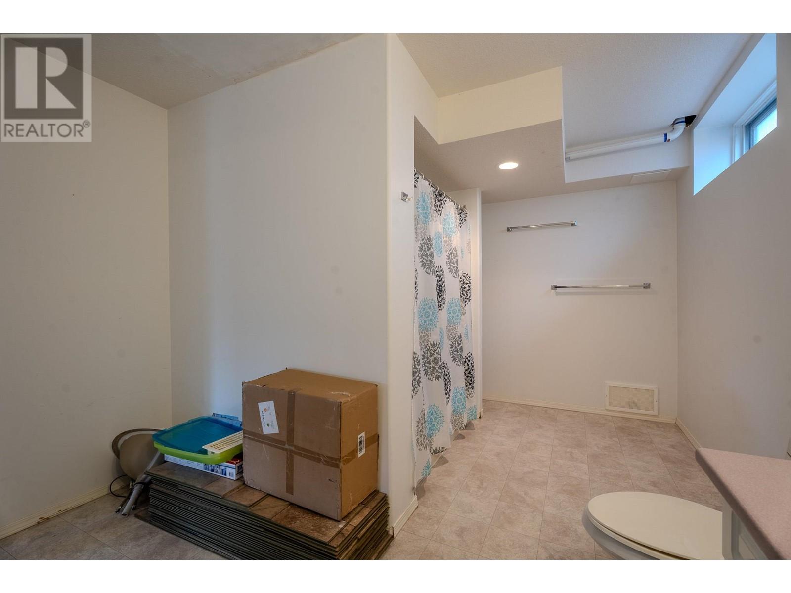 1575 Springhill Drive Unit# 31, Kamloops, BC V2E2N9