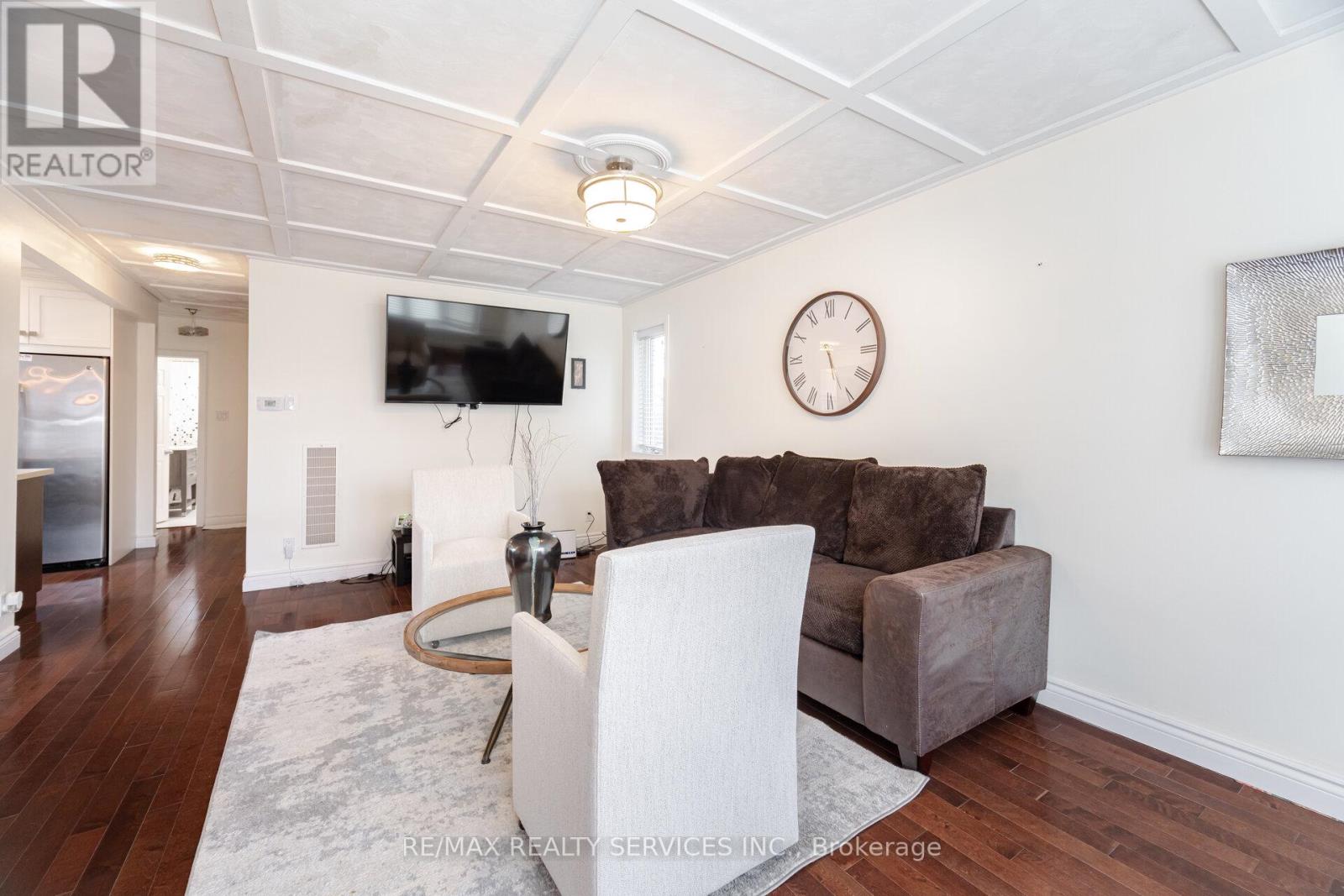 204 Craydon Road, Whitby, Ontario  L1N 2B6 - Photo 5 - E12158781