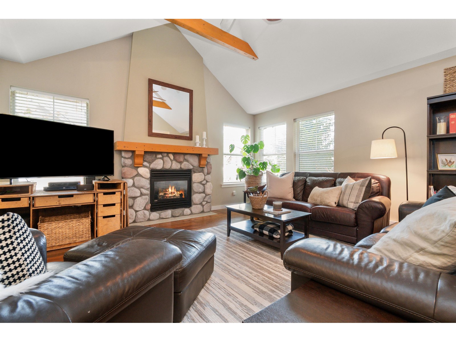 Property at 1829 MOSSY GREEN WAY image 5