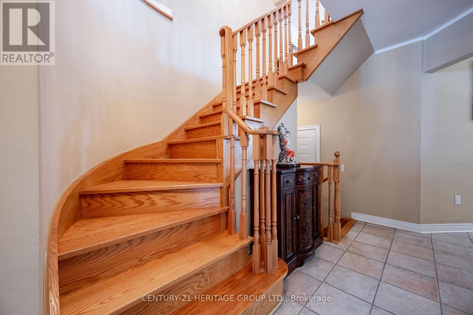 73 Solway Avenue, Vaughan (Maple), Ontario  L6A 2W8 - Photo 18 - N12018394