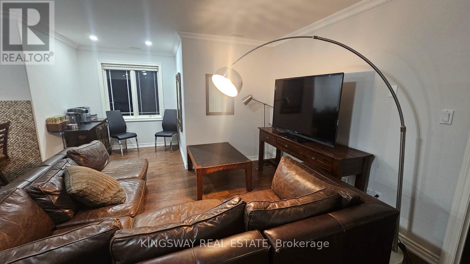 5164 New Street, Burlington, Ontario  L7L 1V4 - Photo 8 - W12172095