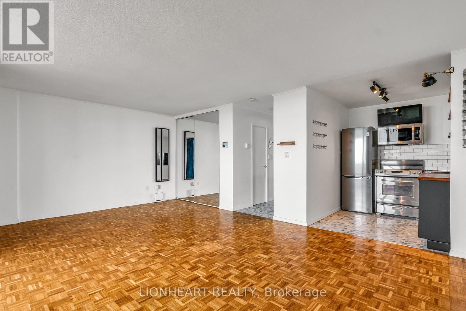 2608 - 40 Homewood Avenue, Toronto, Ontario  M4Y 2K2 - Photo 17 - C12172046