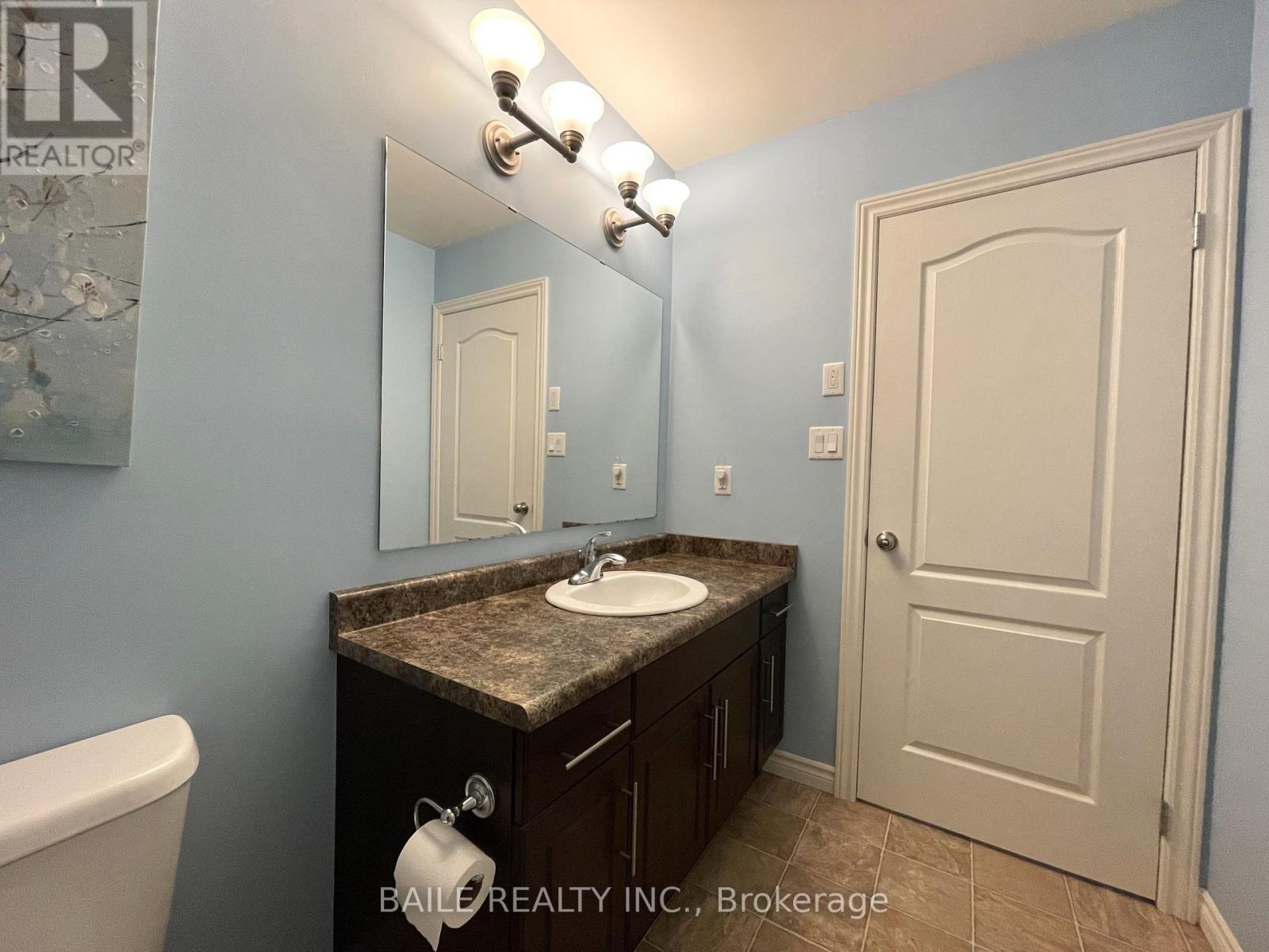 3293 Morrell St Street, Brooke-Alvinston, Ontario  N0N 1A0 - Photo 20 - X12172121