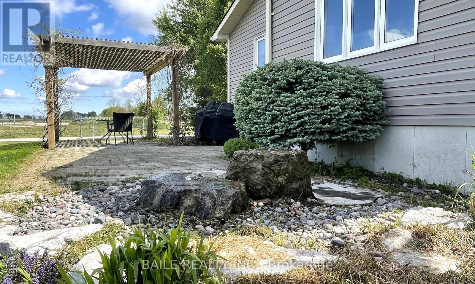 3293 Morrell St Street, Brooke-Alvinston, Ontario  N0N 1A0 - Photo 26 - X12172121