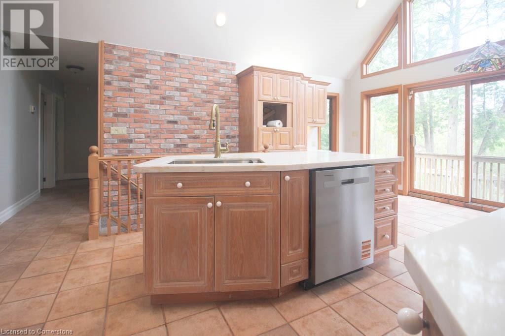 144 Wellington Street, Waterdown, Ontario  L0R 2H0 - Photo 10 - 40725181