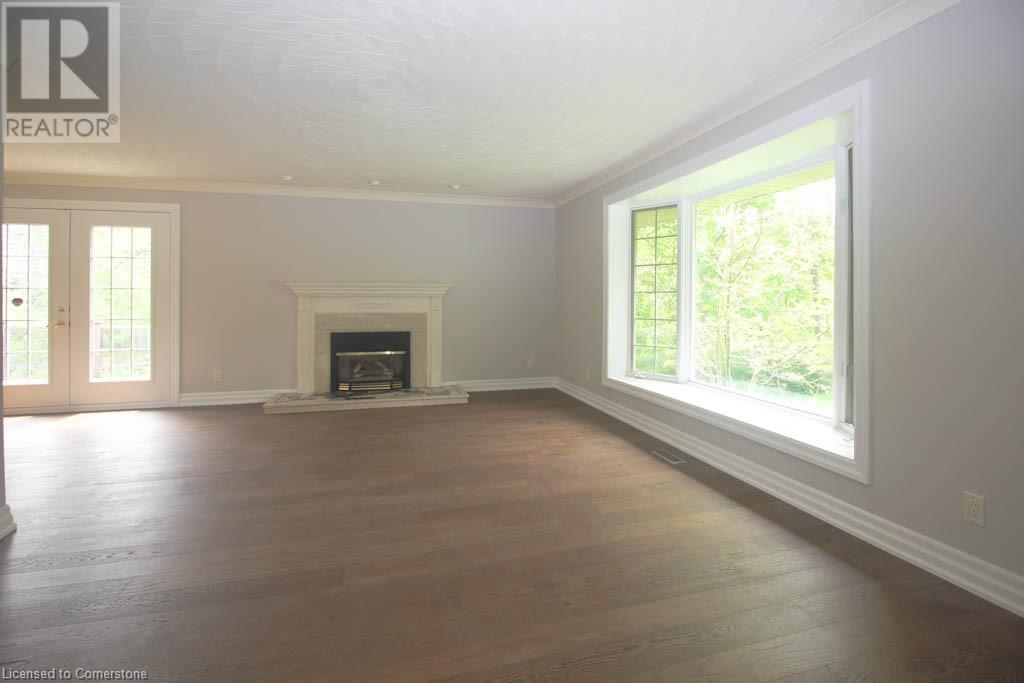 144 Wellington Street, Waterdown, Ontario  L0R 2H0 - Photo 18 - 40725181