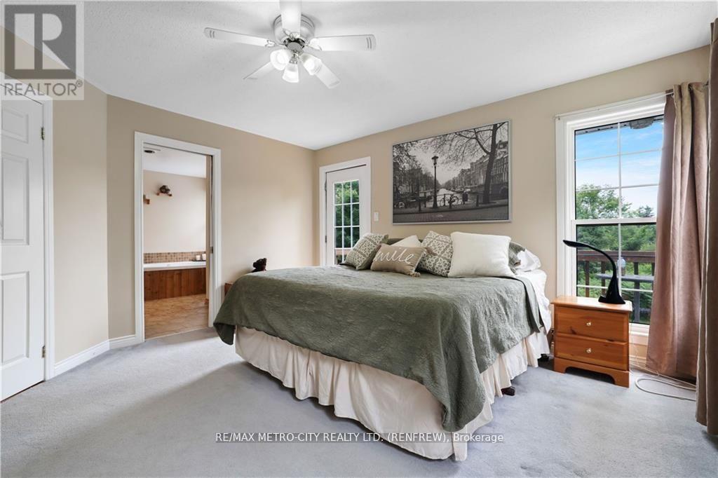 121 Pheasant Run, Greater Madawaska, Ontario  K0J 1H0 - Photo 14 - X12172122