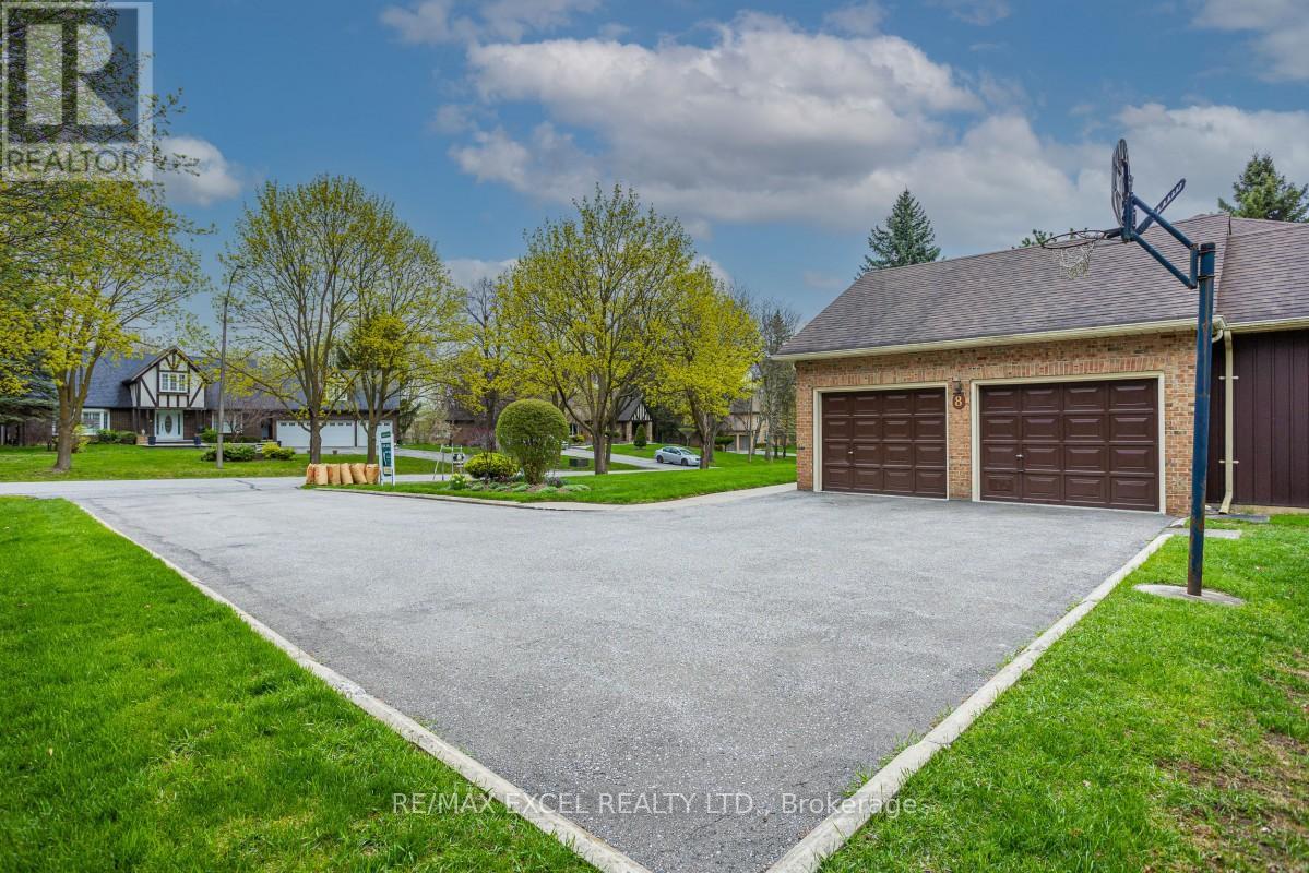 8 Boyd Court, Markham, Ontario  L6C 1A6 - Photo 48 - N12134897