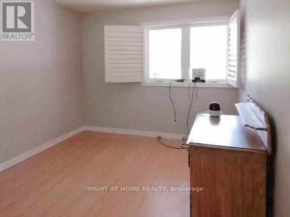 144 Wellington Street, Hamilton, Ontario  L0R 2H0 - Photo 13 - X12131708