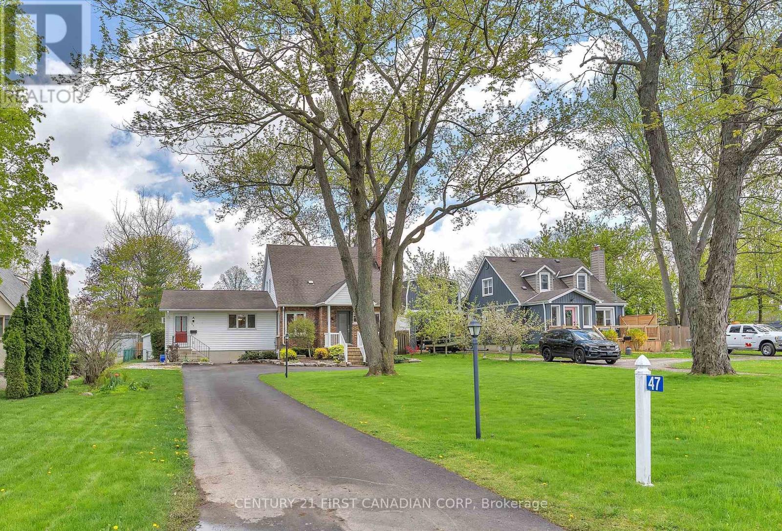 47 Crescent Avenue, St. Thomas, Ontario  N5P 2K4 - Photo 34 - X12134886
