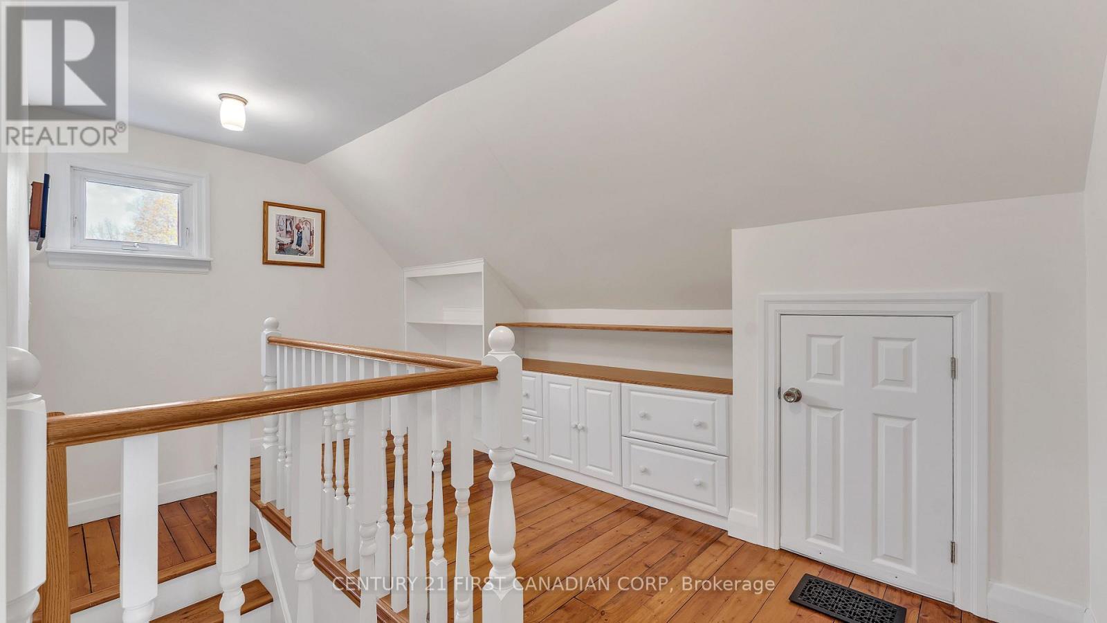47 Crescent Avenue, St. Thomas, Ontario  N5P 2K4 - Photo 14 - X12134886