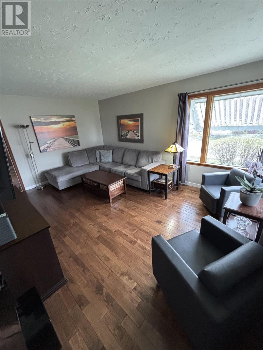 103 Ray Blvd, Thunder Bay, Ontario  P7B 4C3 - Photo 19 - TB251230