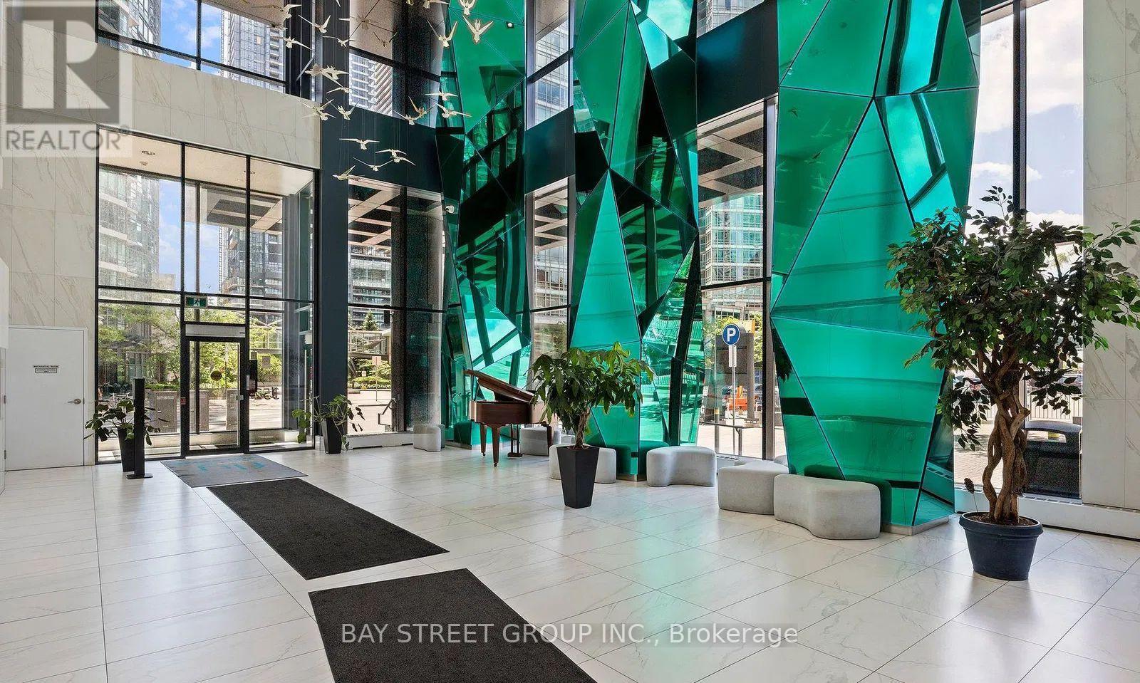 1217 - 352 Front Street W, Toronto, Ontario  M5V 1B5 - Photo 2 - C12172138