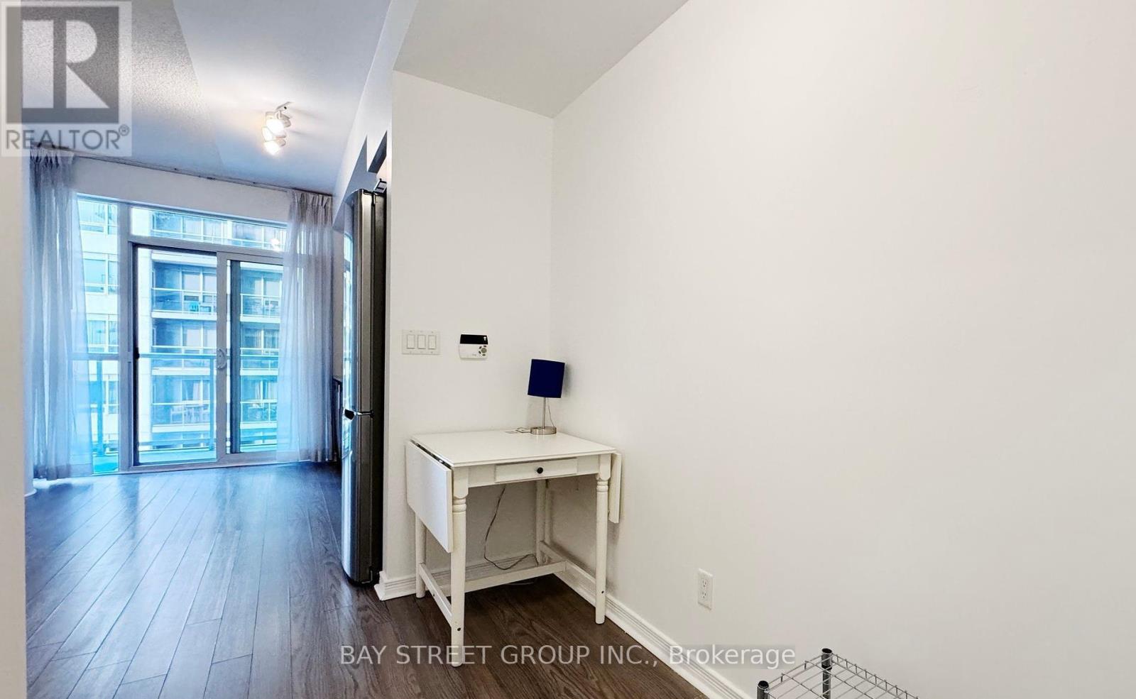 1217 - 352 Front Street W, Toronto, Ontario  M5V 1B5 - Photo 7 - C12172138