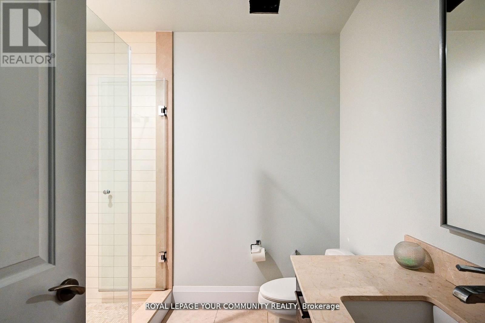 Ph 35 - 21 Balmuto Street, Toronto, Ontario  M4Y 1W4 - Photo 20 - C12172139