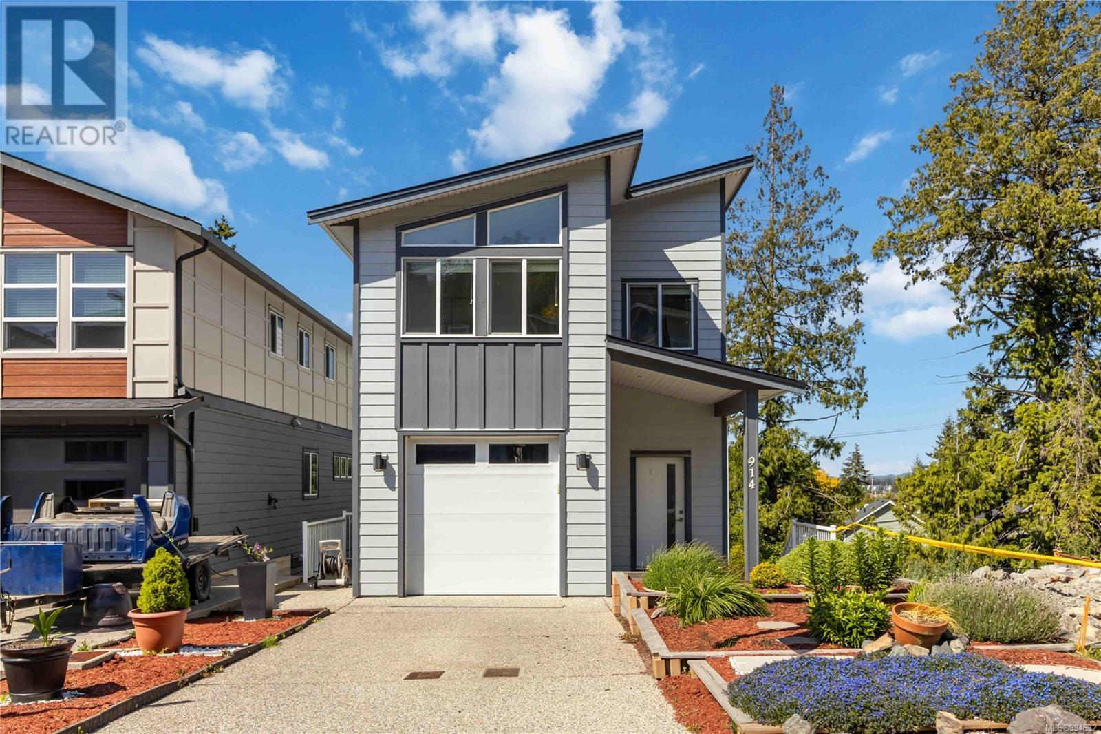 914 Peace Keeping Cres, Langford, British Columbia